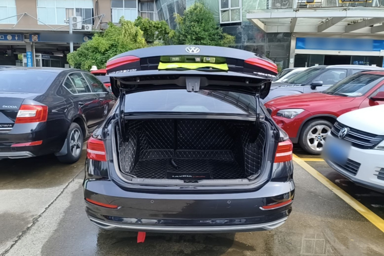 Volkswagen Lavida 2019 #19 Volkswagen Lavida 2019 car image #19