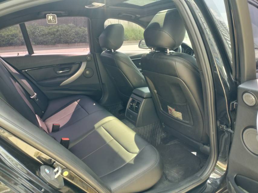 BMW 3 Series 2017 #7 BMW 3 Series 2017 car image #7