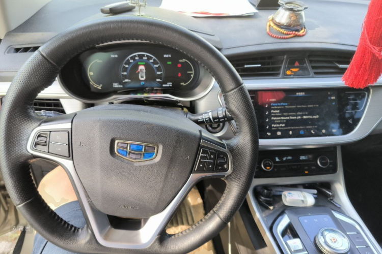 GEELY Emgrand GSe 2019 car image #12