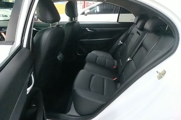 GEELY Emgrand 2021 #17 GEELY Emgrand 2021 imagen de coche #17