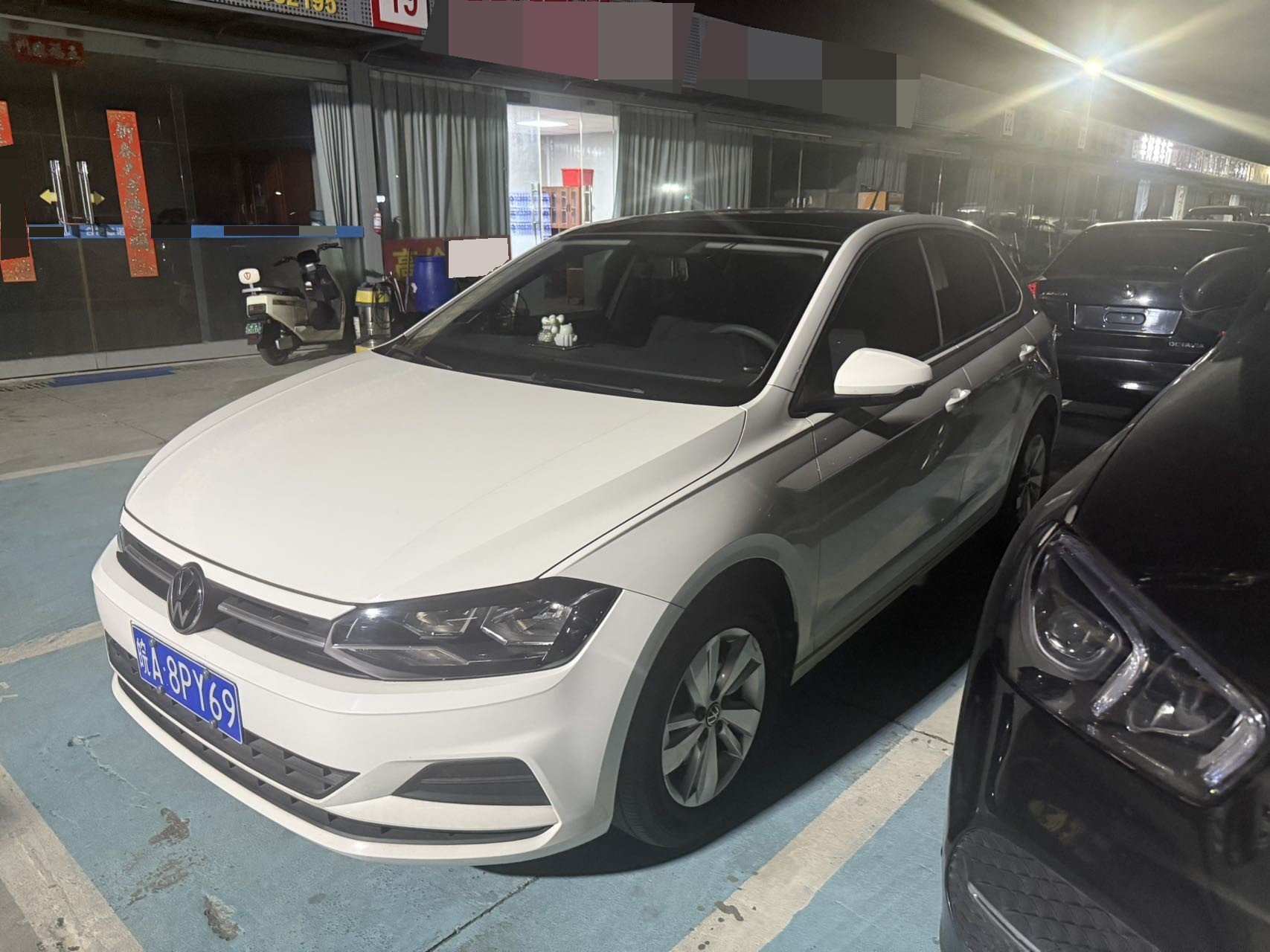 Volkswagen Polo 2021 car image 