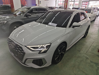 Audi A3 2022 immagine di auto 