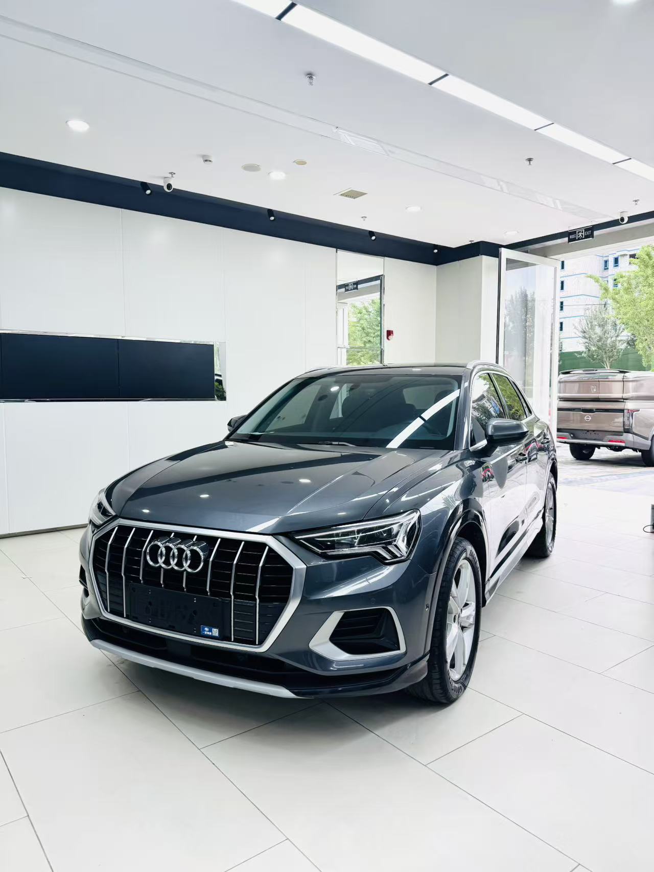 Audi Q3 2022 Audi Q3 2022 car image