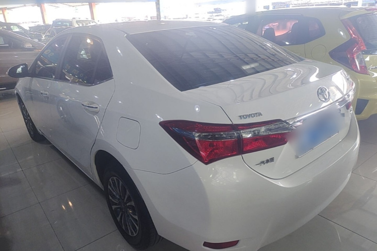 Toyota Corolla 2017 car image #5