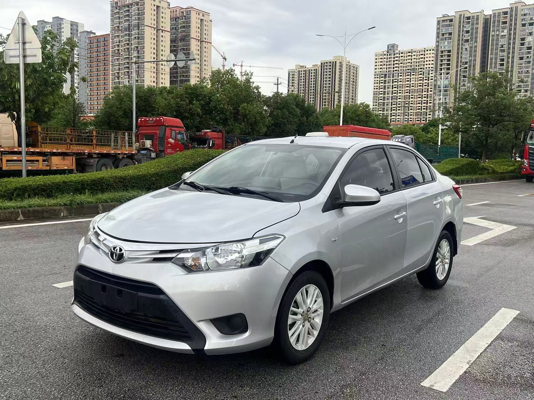 Toyota Vios 2014 Toyota Vios 2014 car image
