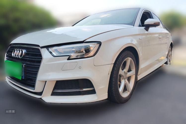 Audi A3 2018 immagine di auto #2