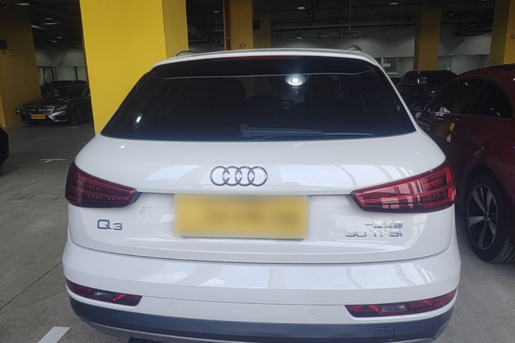 Audi Q3 2018 #6 Audi Q3 2018 car image #6
