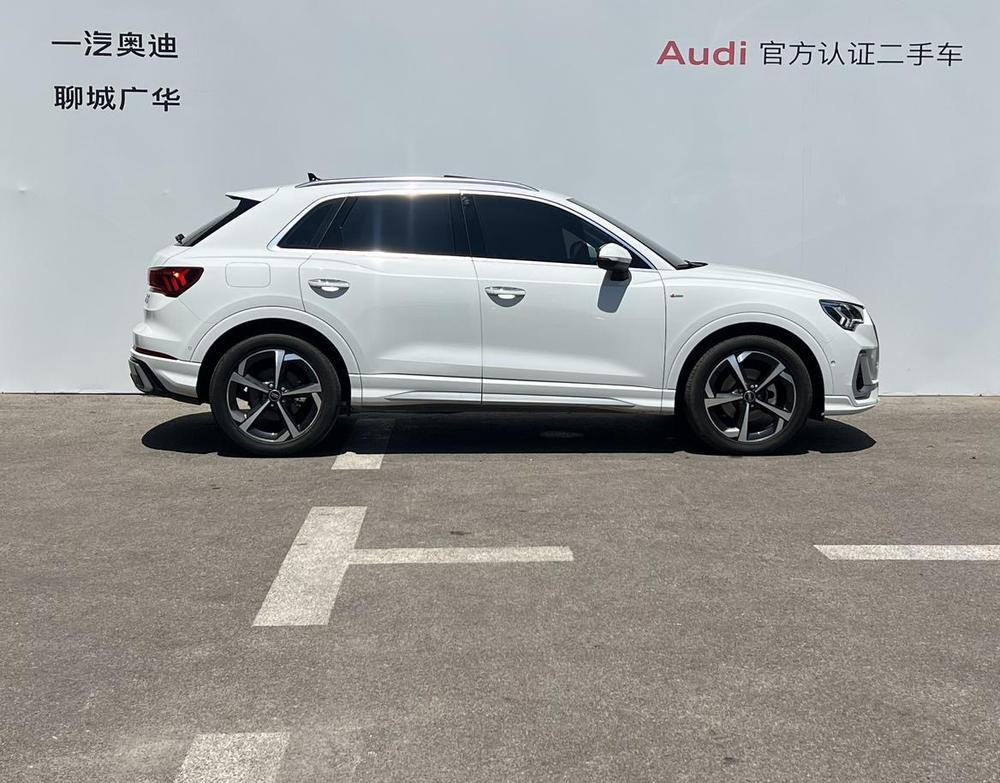 Audi Q3 2025 car image #5