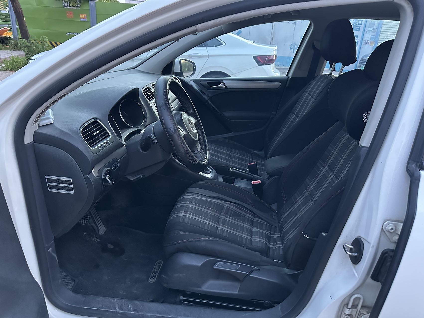 Volkswagen Golf 2013 car image #7