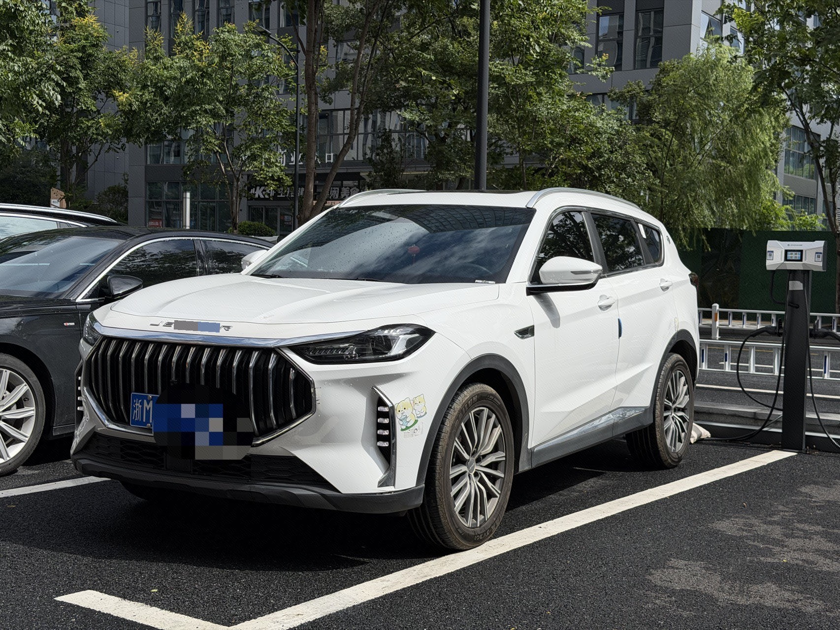 Jetour X70 PLUS 2024 car image 