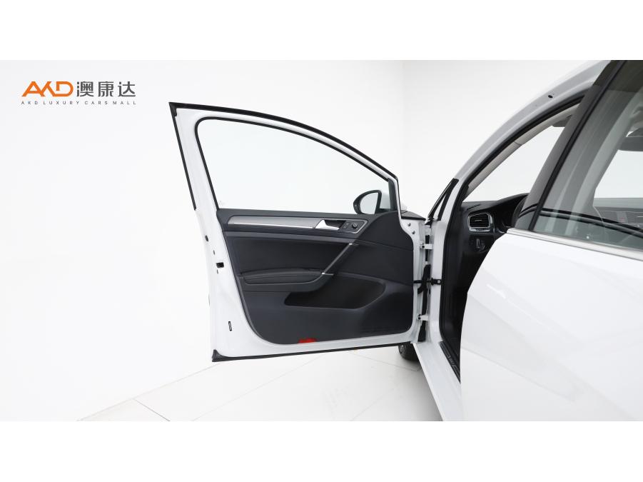 Volkswagen Golf 2018 #10 Volkswagen Golf 2018 car image #10