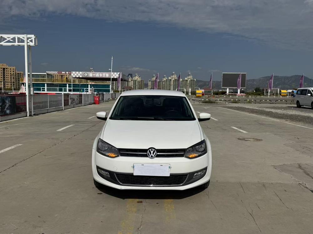Volkswagen Polo 2013 #2 Volkswagen Polo 2013 car image #2