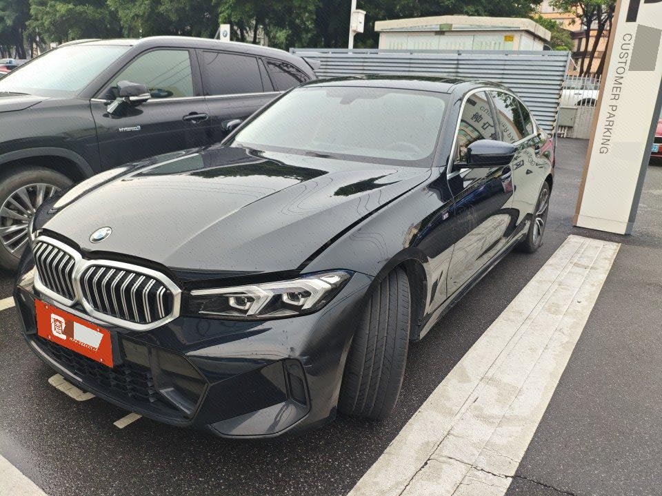 BMW 3 Series 2024 car image 