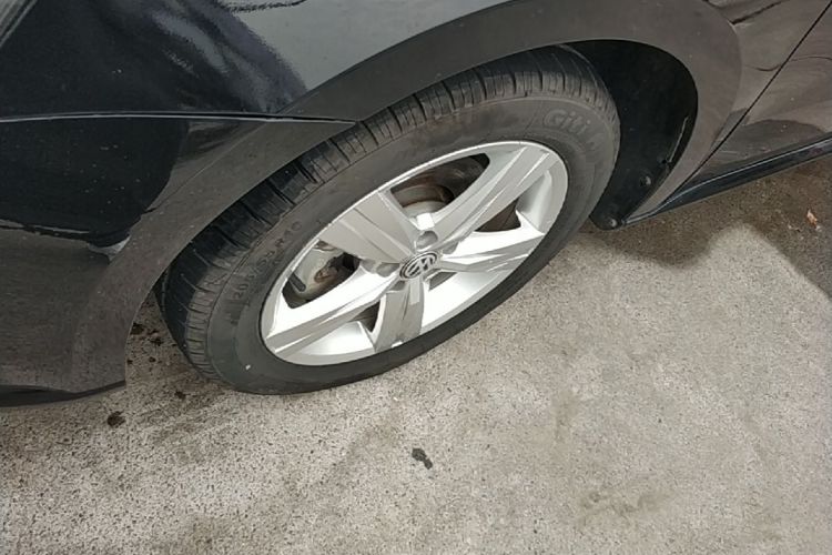Volkswagen Lavida 2019 car image #9