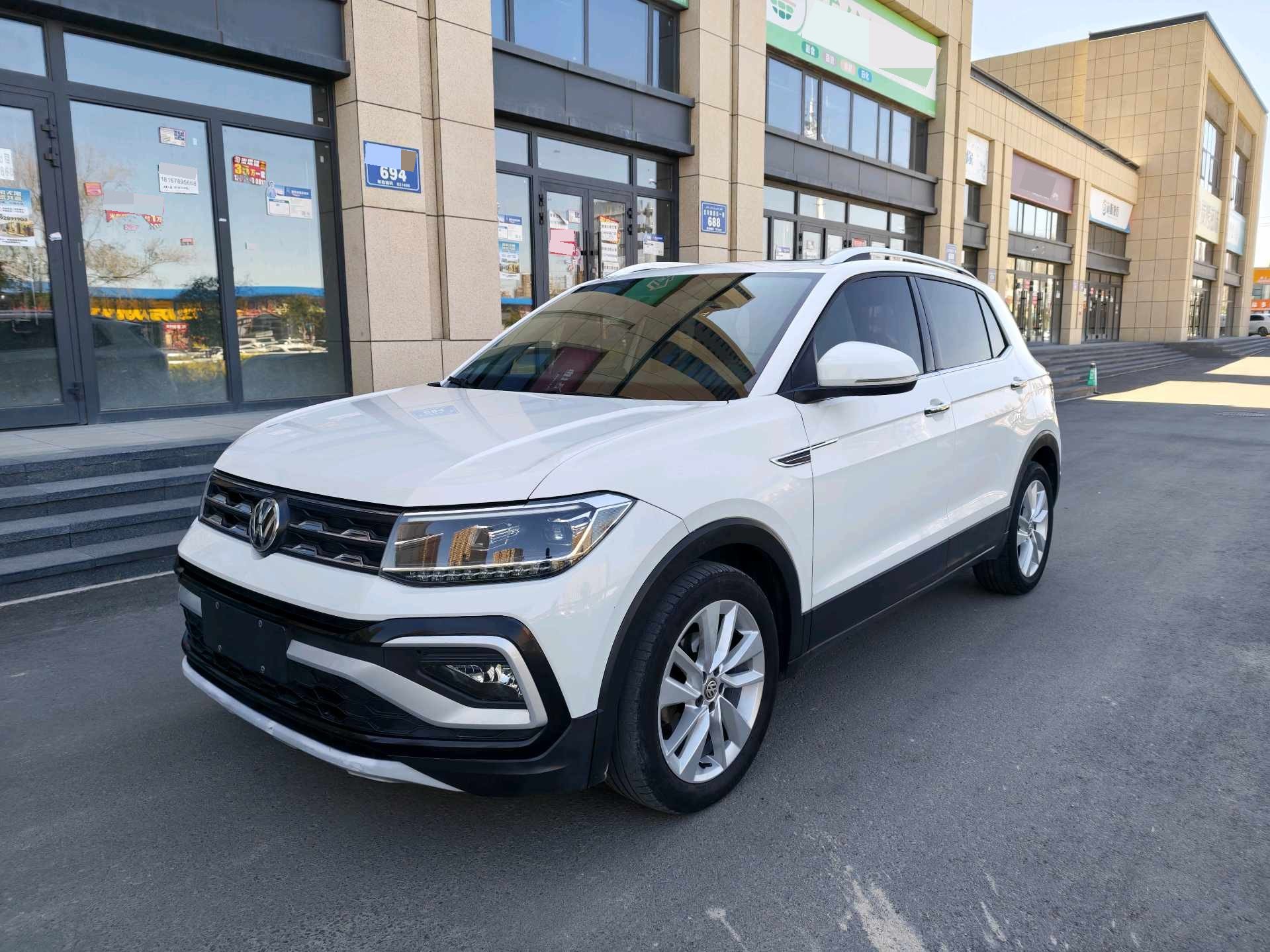 Volkswagen T-Cross 2020 Volkswagen T-Cross 2020 car image