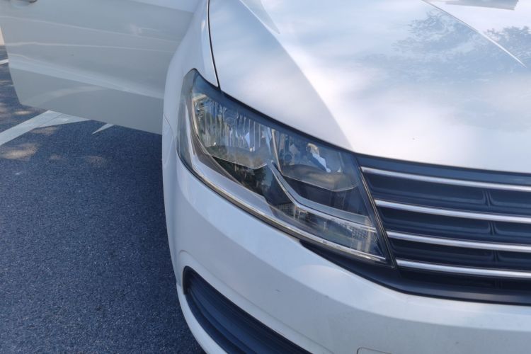 Volkswagen Lavida 2016 car image #8