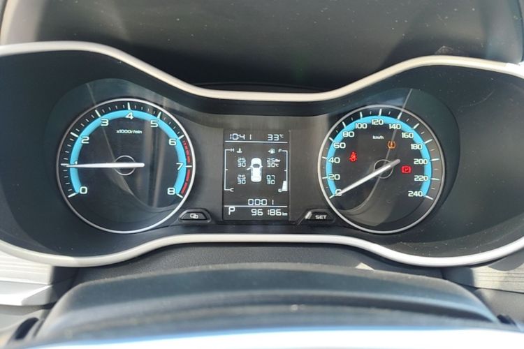 GEELY Emgrand 2021 #12 GEELY Emgrand 2021 car image #12
