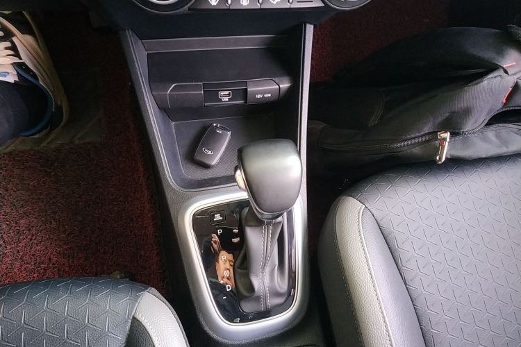 起亚 奕跑 2018 汽车图片 #14