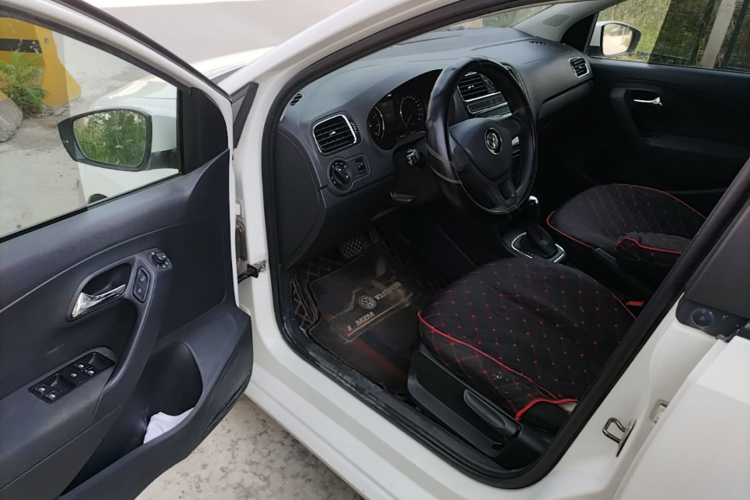 Volkswagen Polo 2016 #16 Volkswagen Polo 2016 car image #16