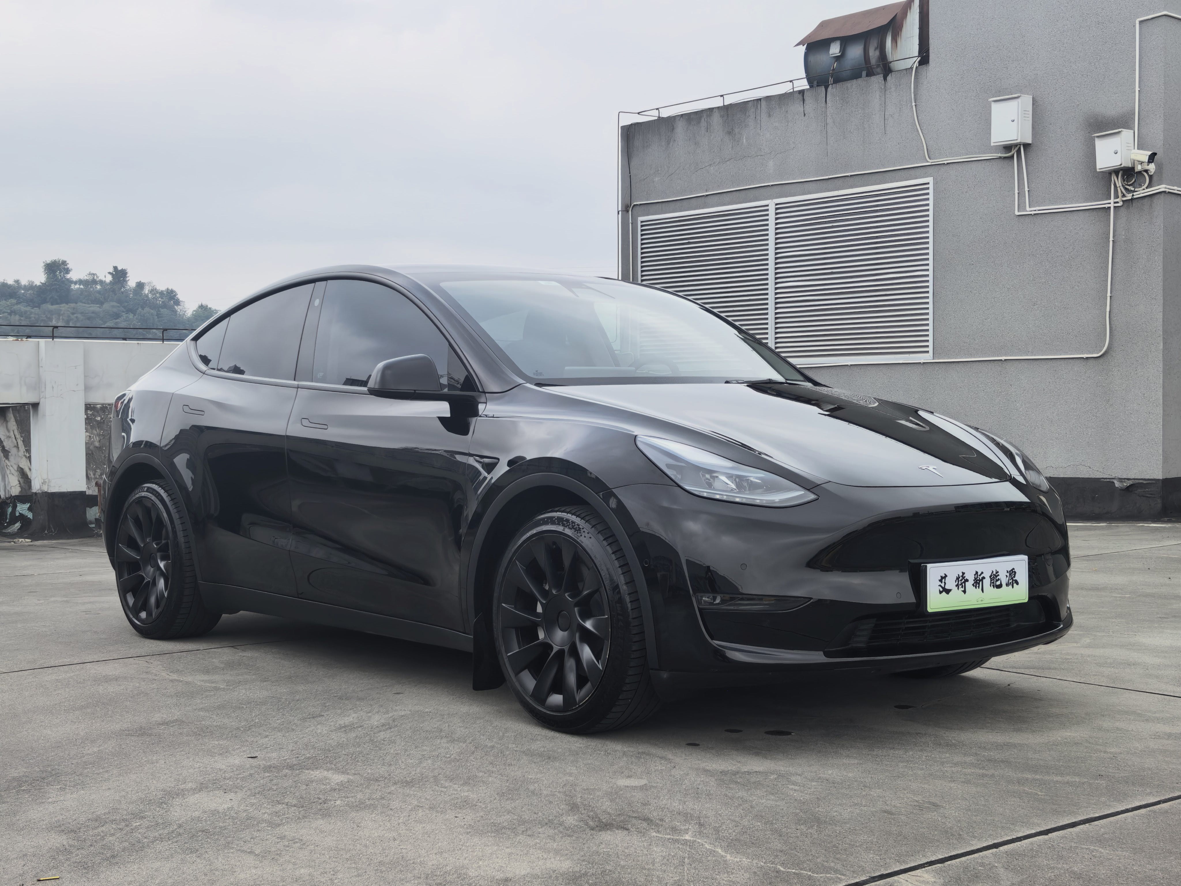 Tesla Model Y 2021 #3 Tesla Model Y 2021 immagine di auto #3