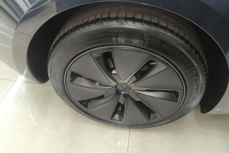 Tesla Model 3 2024 #10 Tesla Model 3 2024 car image #10