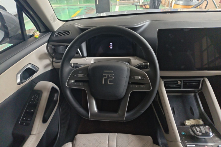 BYD YuanUP 2024 #11 BYD YuanUP 2024 car image #11