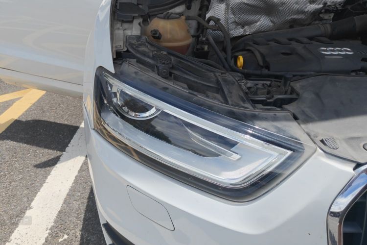 Audi Q3 2016 #8 Audi Q3 2016 car image #8