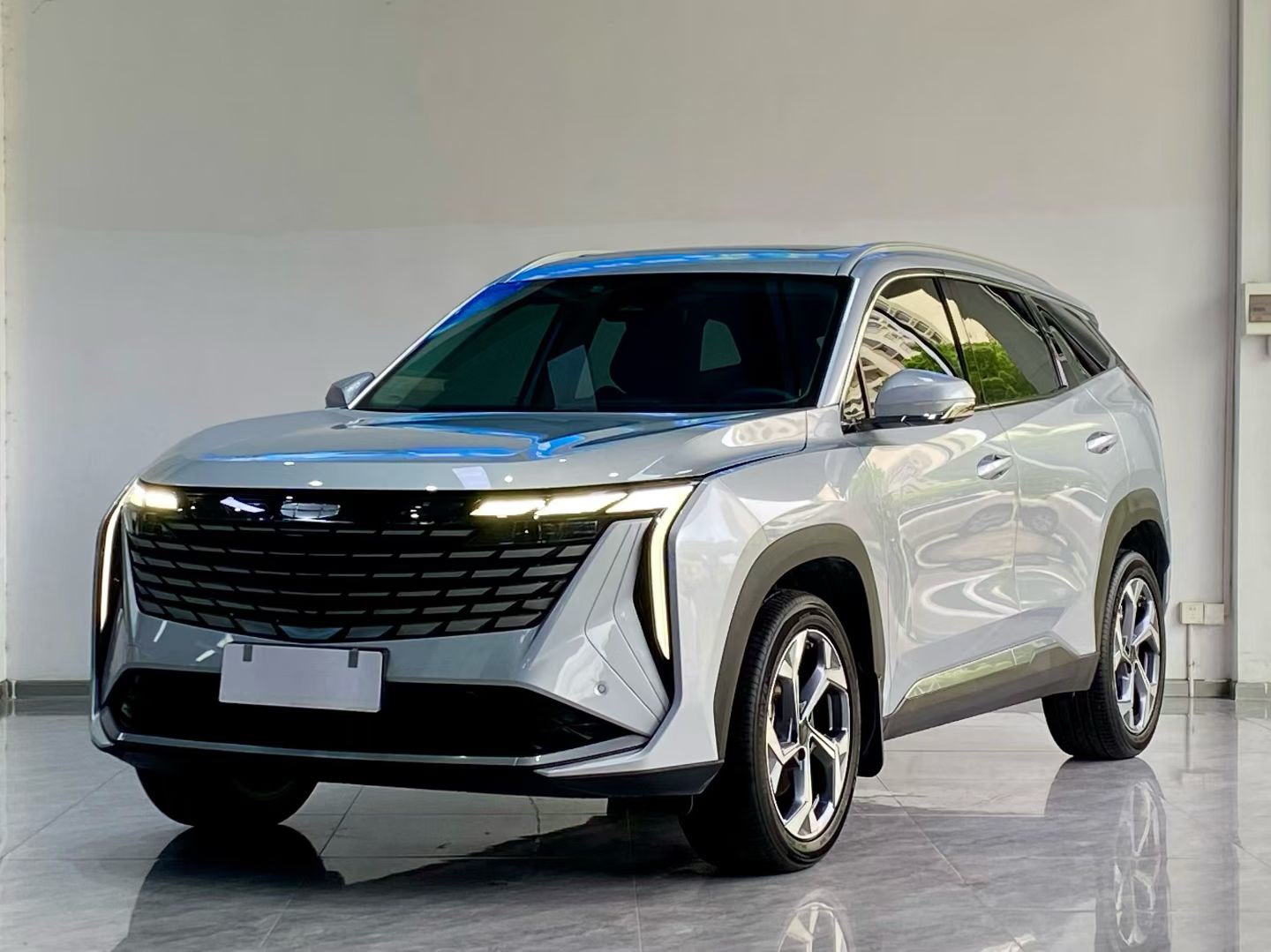 GEELY Boyue L 2024 GEELY Boyue L 2024 car image