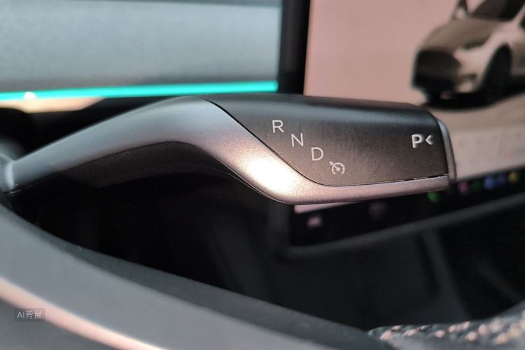 Tesla Model Y 2023 #16 Tesla Model Y 2023 car image #16