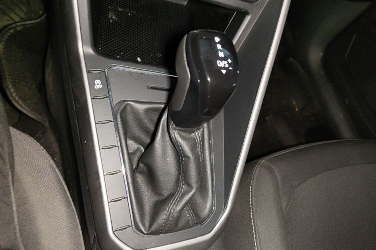 Volkswagen Polo 2020 car image #14