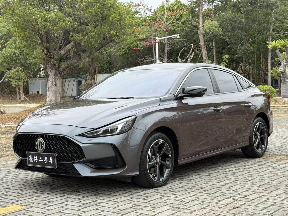 2022 2022 car image