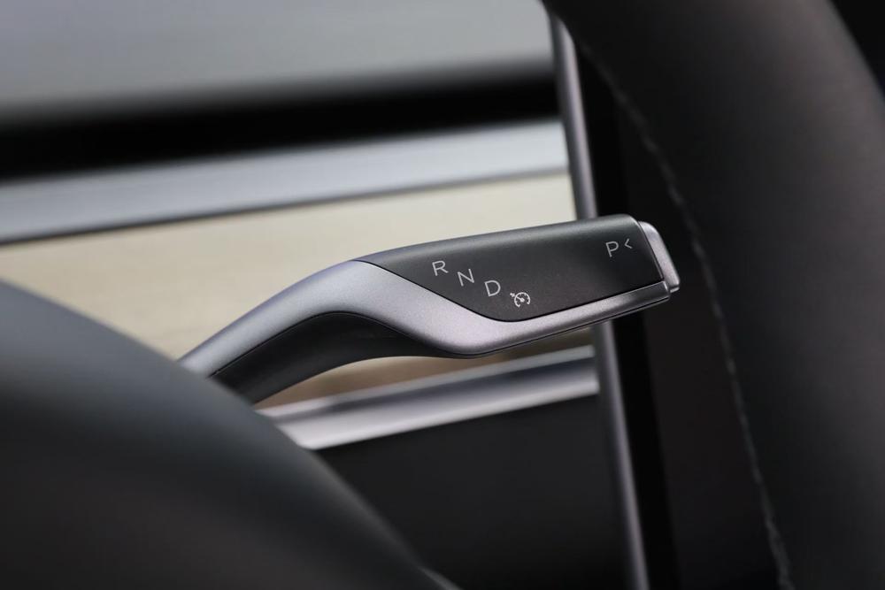 Tesla Model Y 2023 #12 Tesla Model Y 2023 immagine di auto #12