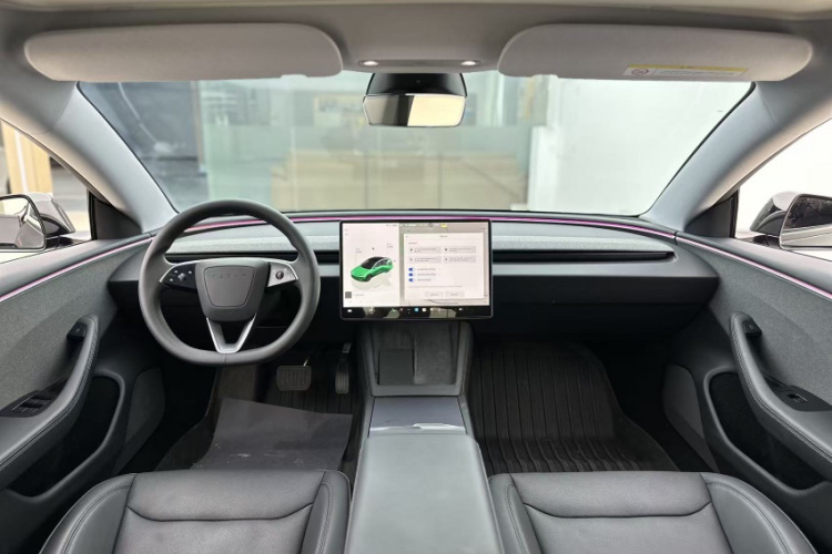 Tesla Model 3 2024 #10 Tesla Model 3 2024 car image #10