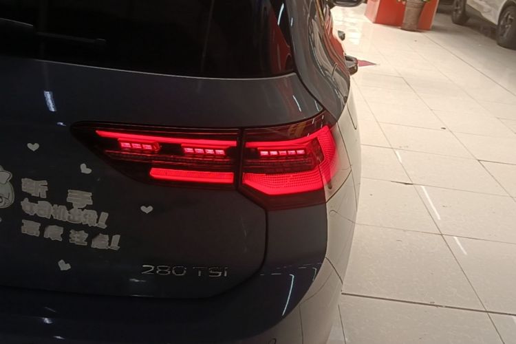 Volkswagen Golf 2021 #8 Volkswagen Golf 2021 car image #8