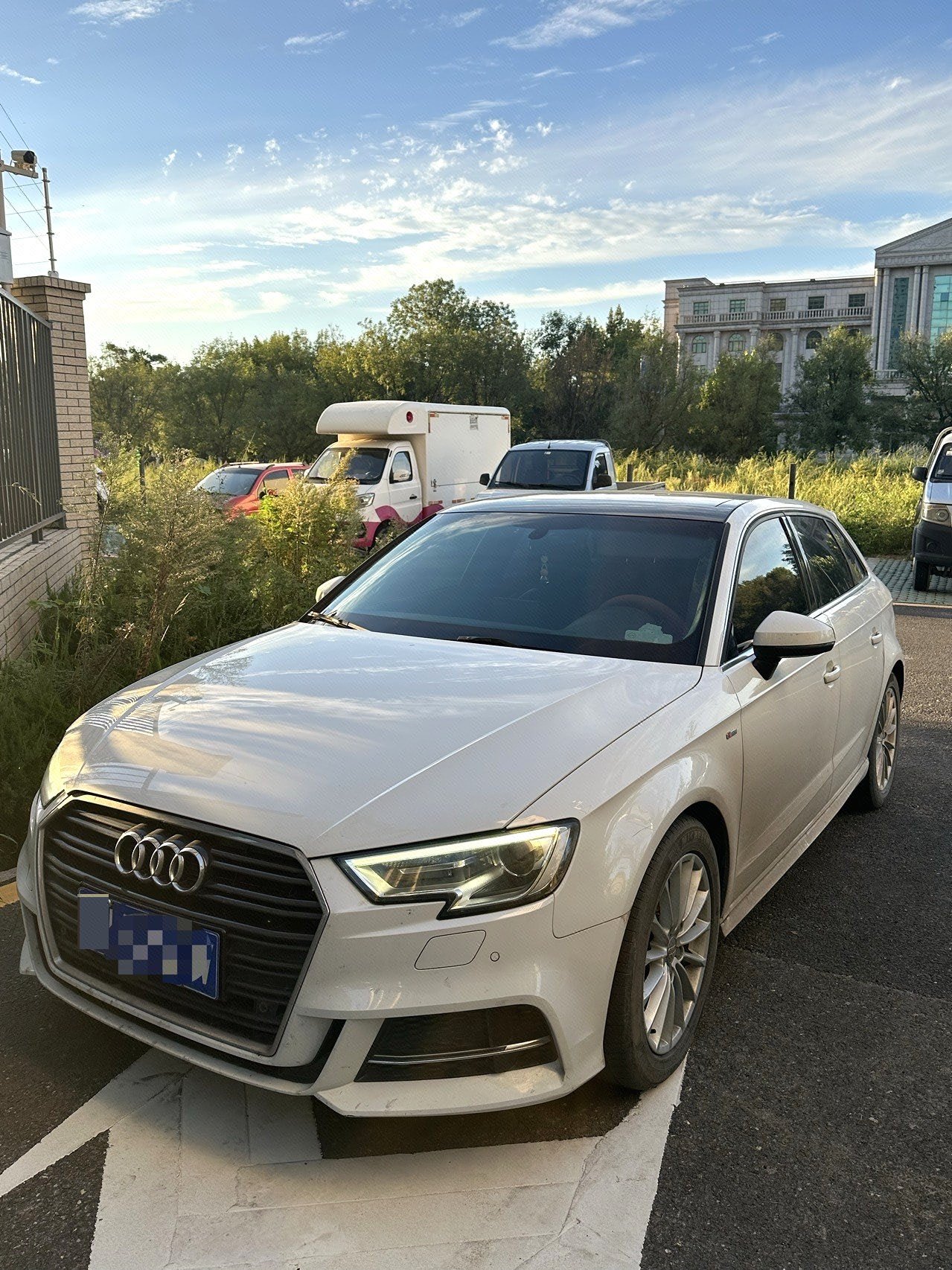 2017 2017 car image
