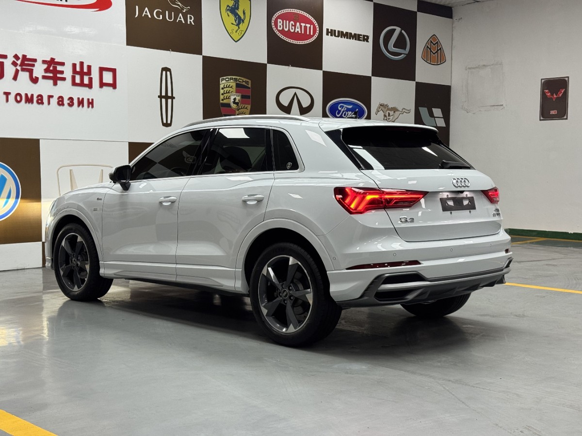 Audi Q3 2022 #4 Audi Q3 2022 car image #4