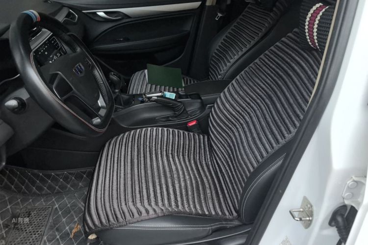 GEELY Emgrand 2018 car image #17