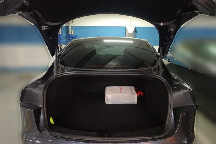 Tesla Model 3 2024 #21 Tesla Model 3 2024 car image #21