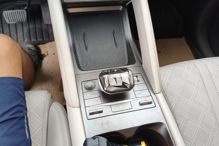 BYD YuanUP 2024 #14 BYD YuanUP 2024 صورة سيارة #14