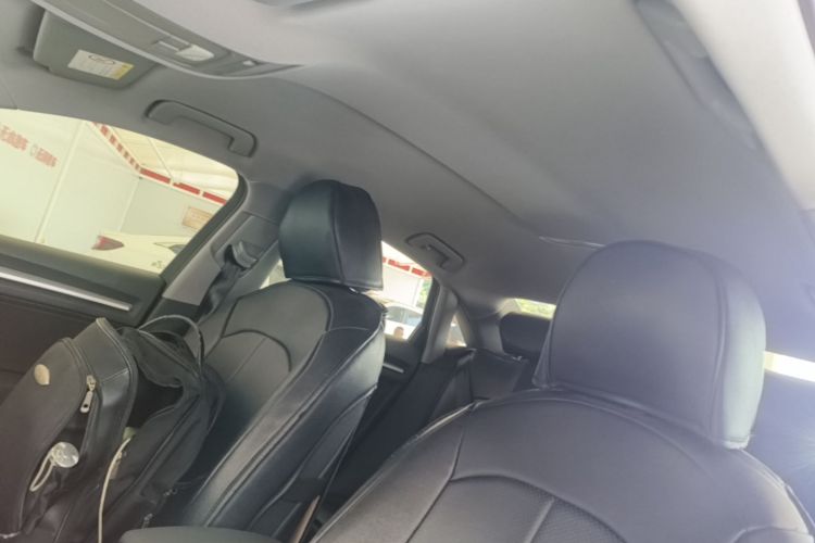 Audi A3 2018 car image #20