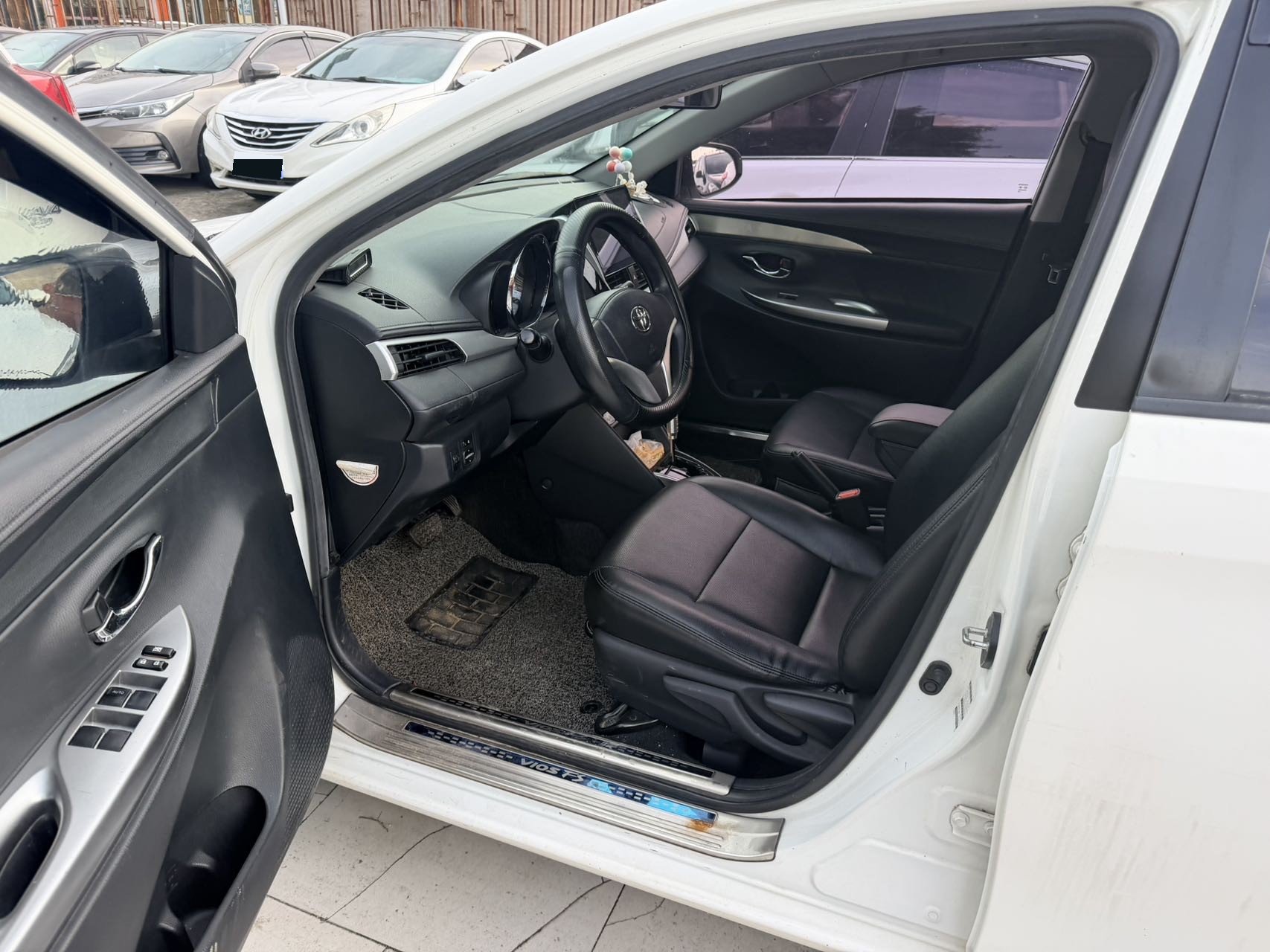 Toyota Vios FS 2018 immagine di auto #3