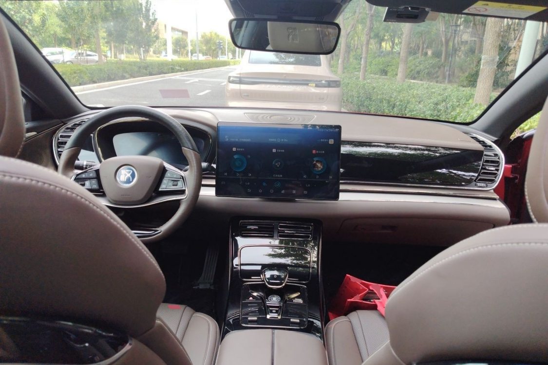 BYD Han 2020 #21 BYD Han 2020 car image #21