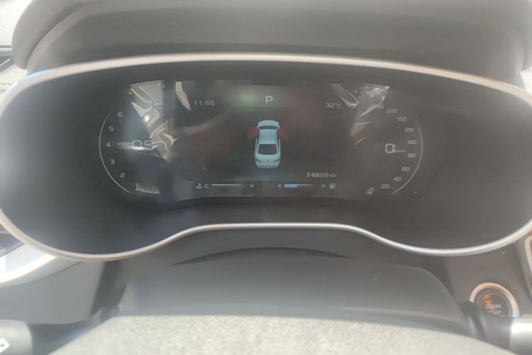GEELY Emgrand 2019 #12 GEELY Emgrand 2019 car image #12