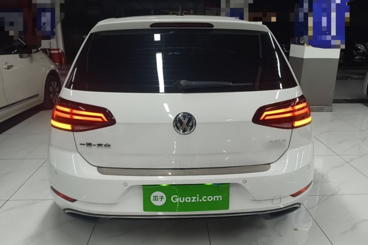 Volkswagen Golf 2020 #6 Volkswagen Golf 2020 car image #6