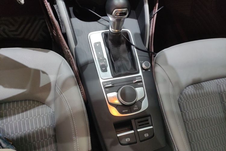 Audi A3 2021 car image #14
