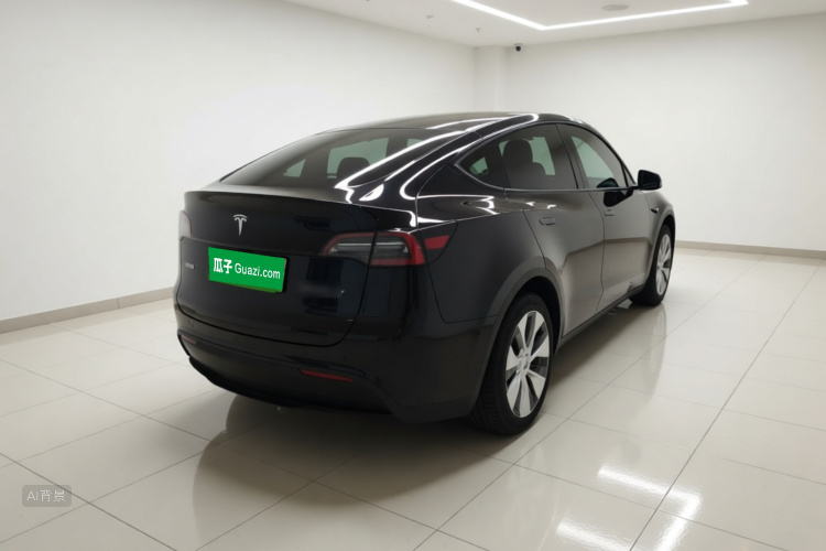 Tesla Model Y 2022 car image #7