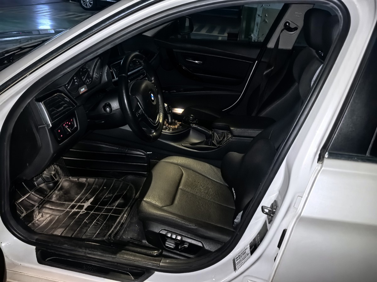 BMW 3 Series 2017 #3 BMW 3 Series 2017 car image #3