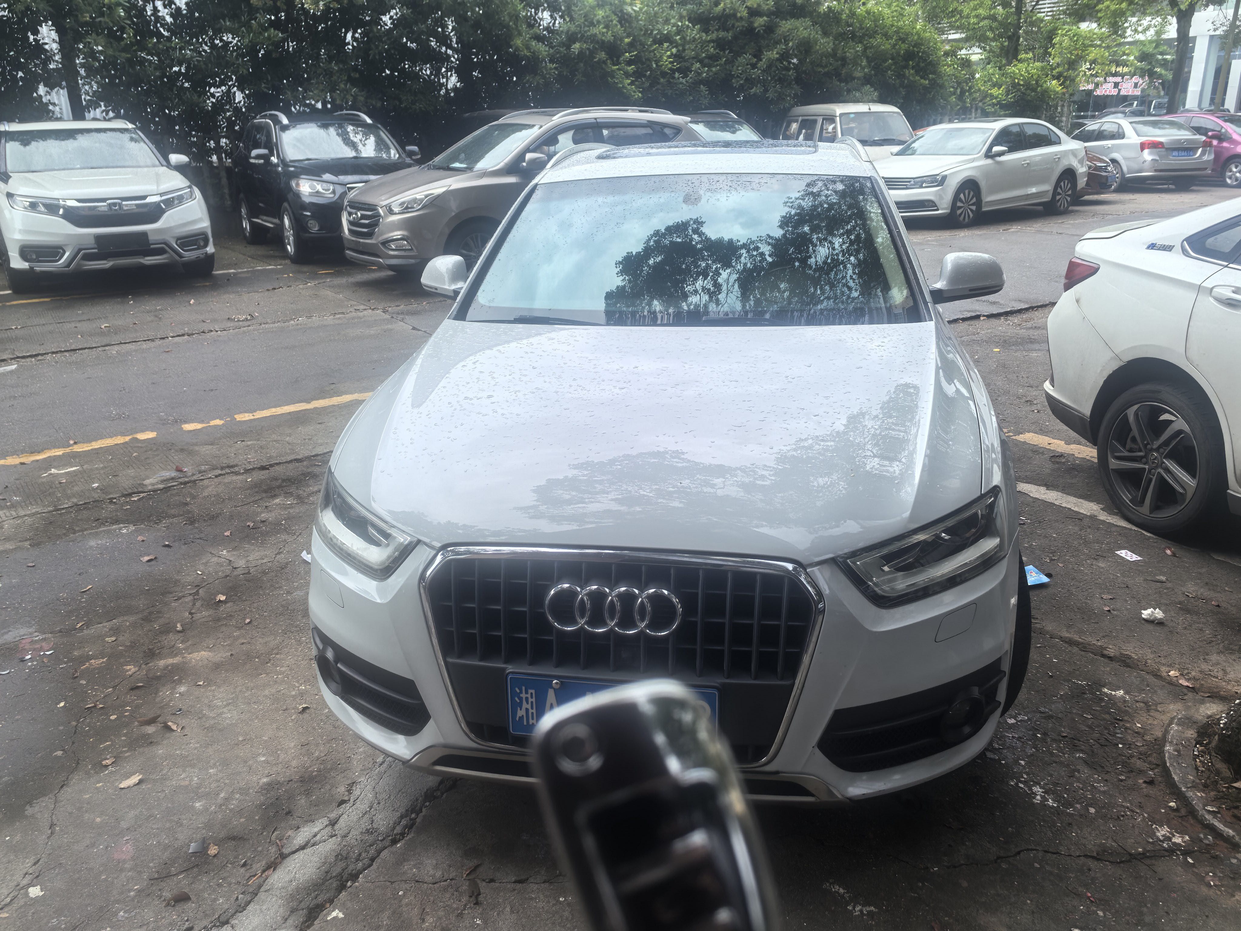 Audi Q3 2015 car image #2