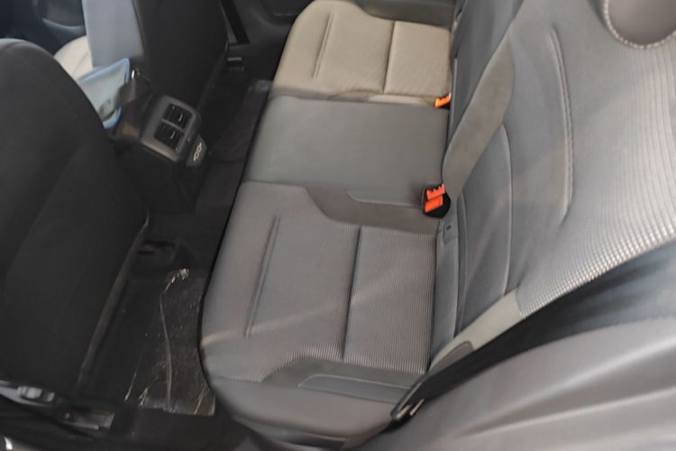 Volkswagen Golf 2019 #17 Volkswagen Golf 2019 car image #17
