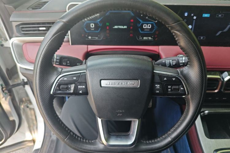 Jetour X70 PLUS 2022 #15 Jetour X70 PLUS 2022 car image #15